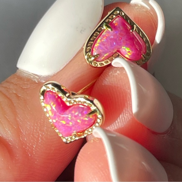 Kendra Scott Pink kyocera opal ari earrings - Picture 5 of 6